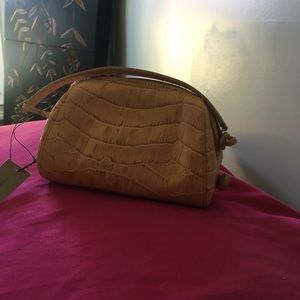 Adrienne Vittadini hand bag